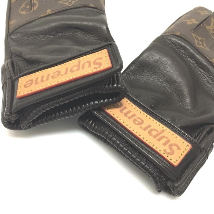 Leather gloves Louis Vuitton x Supreme Black size 8 Inches in Leather -  25477508