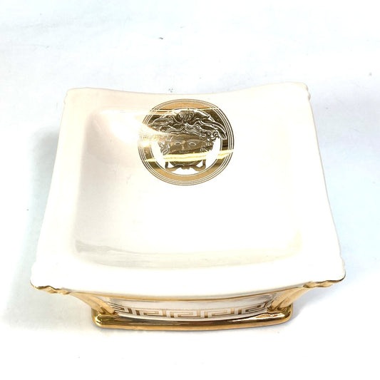 VERSACE インテリア 小物入れ プレート ahura メデューサ アッシュトレイ 灰皿 陶器 ユニセックス ゴールド - brandshop-reference