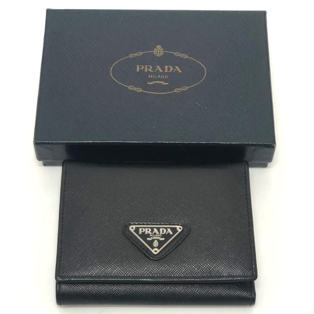 PRADA M176A トライアングルプレート 財布 ミニウォレット 三角プレート 3つ折り財布 サフィアーノレザー レディース ブラック - brandshop-reference