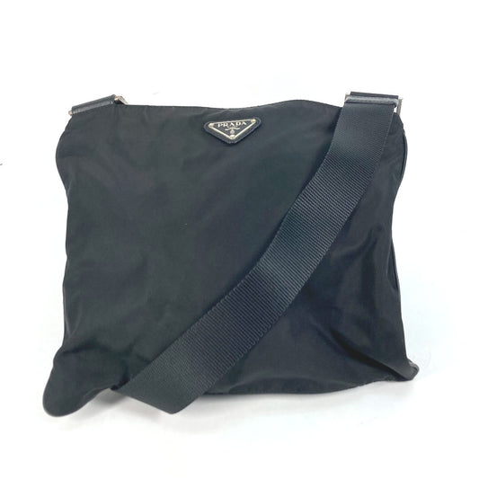 PRADA 斜め掛け ポシェット カバン トライアングルロゴ 三角ロゴ プレート フラット ショルダーバッグ ナイロン レディース - brandshop-reference
