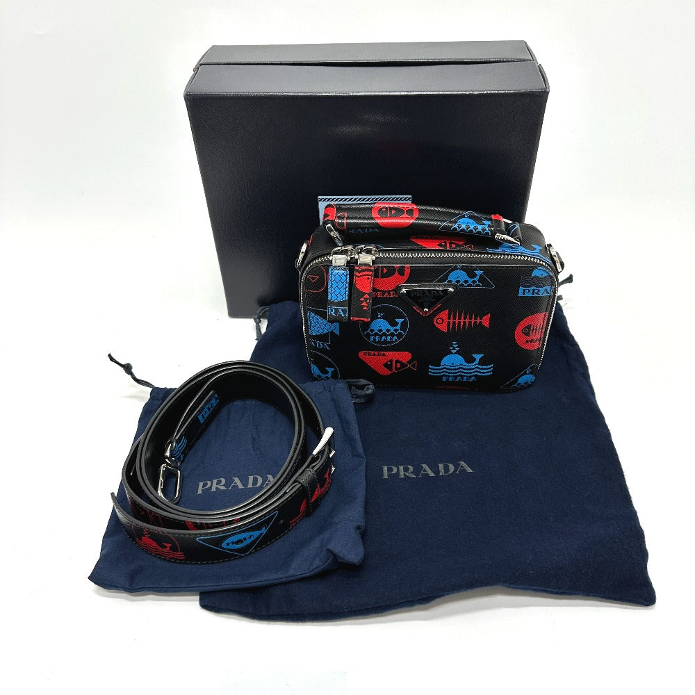 PRADA 2VH070 ホエール クジラ 2WAY ハンドバッグ 斜め掛け バニティバッグ ショルダーバッグ サフィアーノレザー メンズ ブラック - brandshop-reference