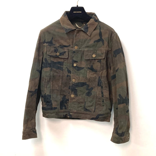 LOUIS VUITTON 1A3FE5 SUPREME シュプリーム カモフラージュ 迷彩 デニムトラッカー ショート アウター 長袖 ジャケット アパレル デニム コラボ ジャケット コットン メンズ グリーン