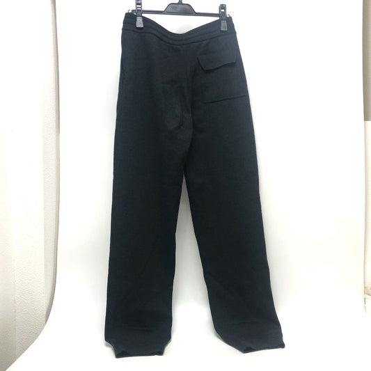LOUIS VUITTON RM231M Men's Black Wool Knit Sweatpants with Logo Patch