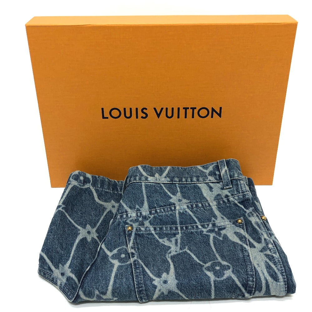 LOUIS VUITTON 1AFQFD Monogram Print Denim Shorts, Men's Blue, Spring/Summer 24 Denim Shorts