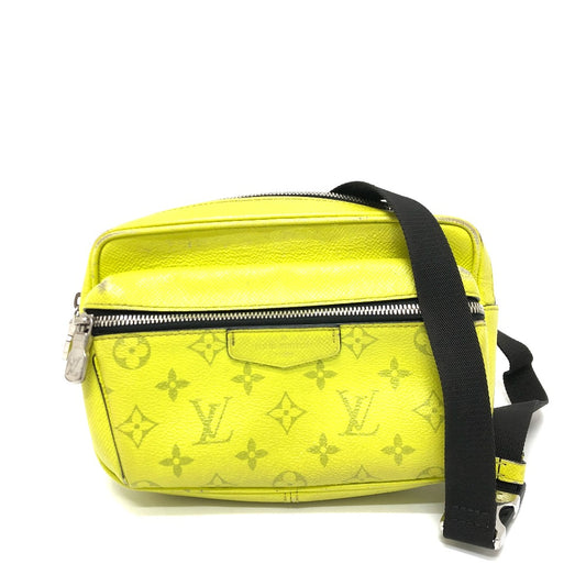 LOUIS VUITTON M30239 Taiga Leather Outdoor Messenger Bag PM, Men's Yellow