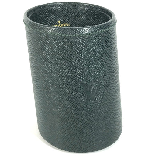 LOUIS VUITTON タイガ ペン立て ステーショナリー 小物入れ インテリア ペンケース タイガレザー ユニセックス エピセア グリーン - brandshop-reference