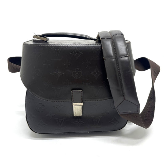 LOUIS VUITTON M46510 Monogram Glace Charlie Camera Shoulder Bag in Monogram Glace Leather, Unisex, Cafe Brown