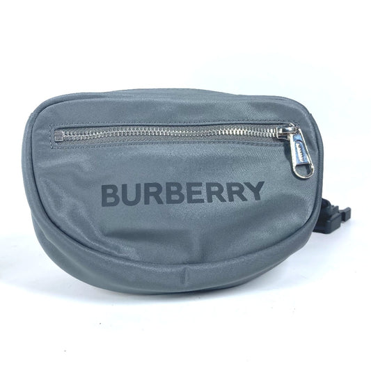 BURBERRY 8052888 クロス ロゴ ベルトバッグ カバン ウエストポーチ ボディバッグ ナイロン メンズ グレー - brandshop-reference
