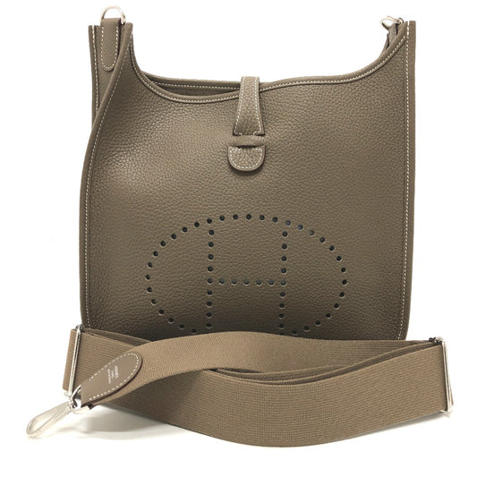 HERMES Evelyne 3PM Trois Crossbody Shoulder Bag in Taurillon Clemence Etoupe Brown
