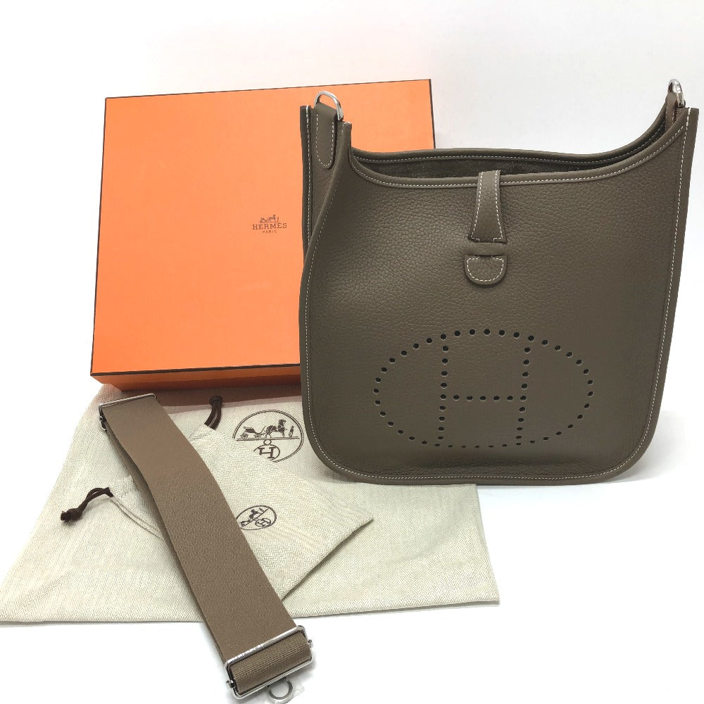 HERMES Evelyne 3PM Trois Crossbody Shoulder Bag in Taurillon Clemence Etoupe Brown