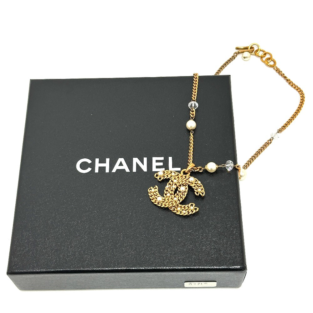 CHANEL 05P Coco Mark Faux Pearl Chain Necklace in Gold
