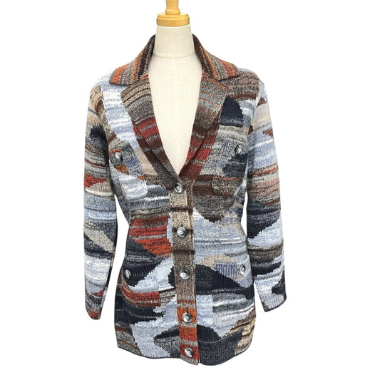 CHANEL P77502 2023 Métiers d'Art Collection COCO Button W Pocket Belt Gowns Outerwear Apparel sweater Wool / Cashmere Multicolore Used