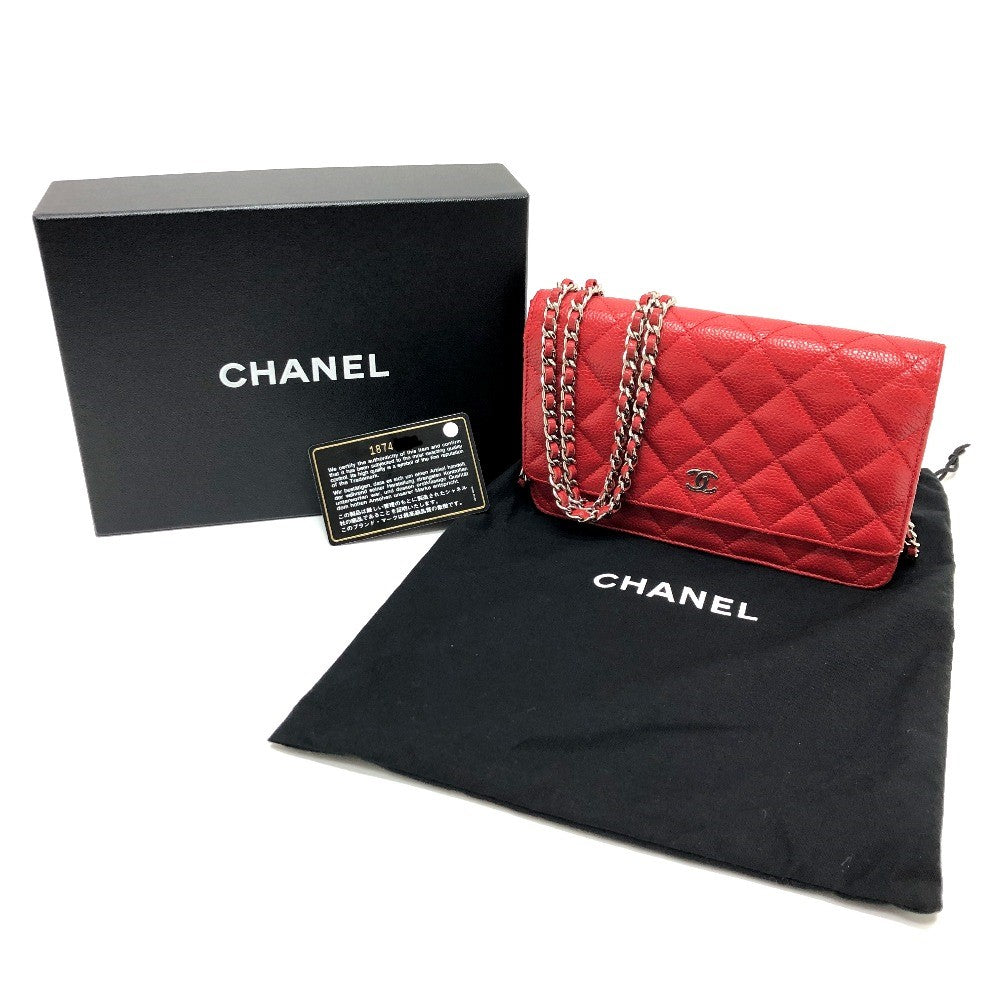 CHANEL AP0250 กระเป๋าสตางค์ใบยาว CC โลโก้โคโค่คลาสสิก กระเป๋าเงินมีสายโซ่ สะพายข้าง กระเป๋าถือ กระเป๋าสะพายไหล่ หนังคาเวียร์ สำหรับผู้หญิง สีแดง