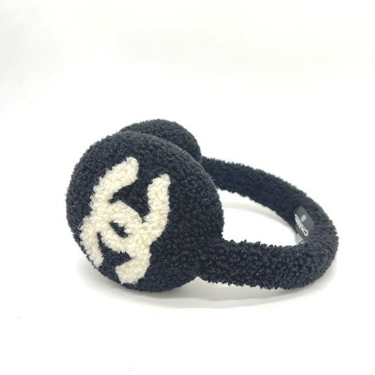 CHANEL 25B Big Coco CC Mark Bicolor Apparel Accessories Earmuff fur Black/White Used