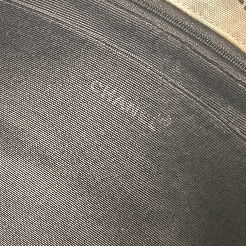 CHANEL กระเป๋าโท้ท โลโก้ทั้งใบ โซ่คู่ กระเป๋าสะพาย กระเป๋าผ้าแคนวาส ผู้หญิง สีขาว