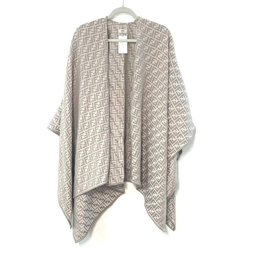 FENDI FXX782 ズッカ ロゴ アパレル ケープ コート ポンチョ ウール レディース ベージュ系 - brandshop-reference