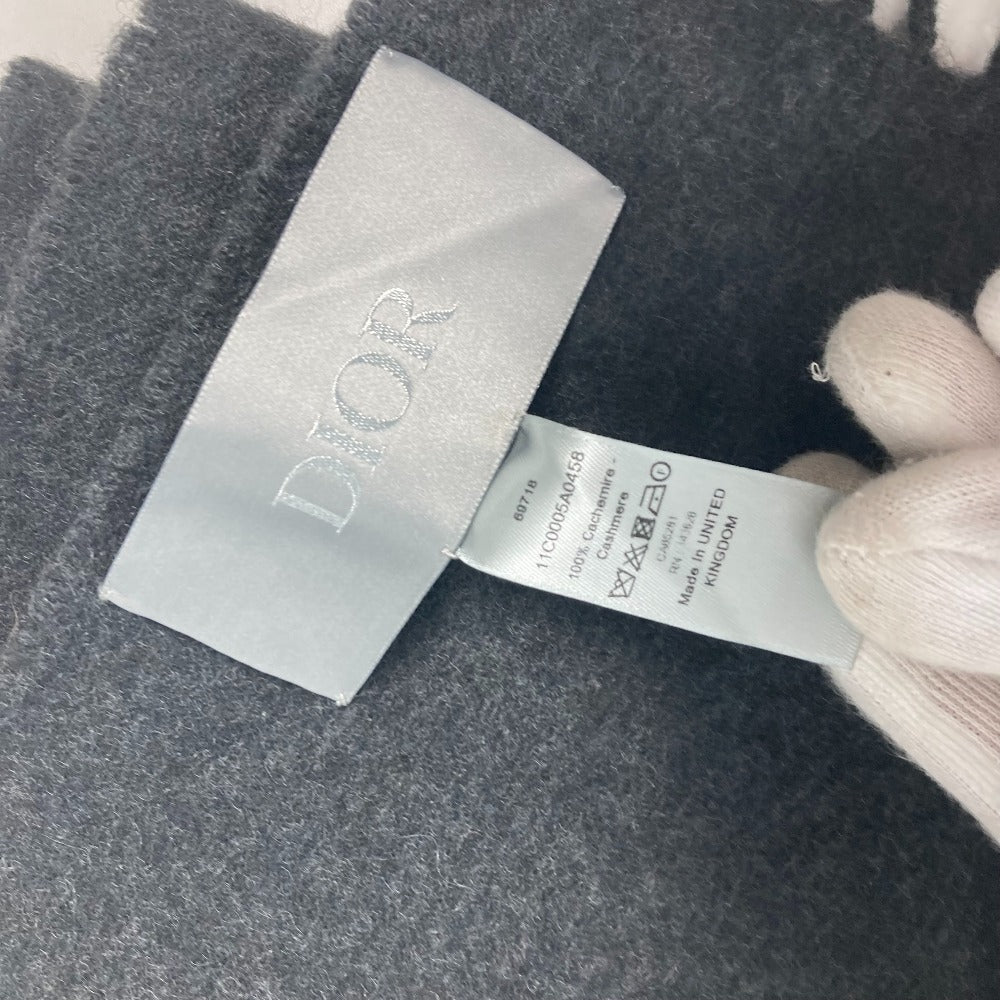 Dior 11C0005A0458 レザータグ 革タグ 大判マフラー ロゴ フリンジ インテリア 毛布 ひざかけ ブランケット カシミヤ ユニセックス グレー - brandshop-reference