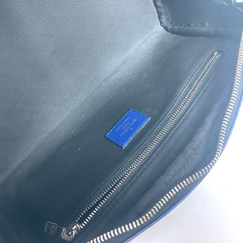 LOUIS VUITTON M30849 Taiga Leather Dopp Kit Pouch Handbag/Clutch/Second Bag in Taiga Leather, Unisex, Blue