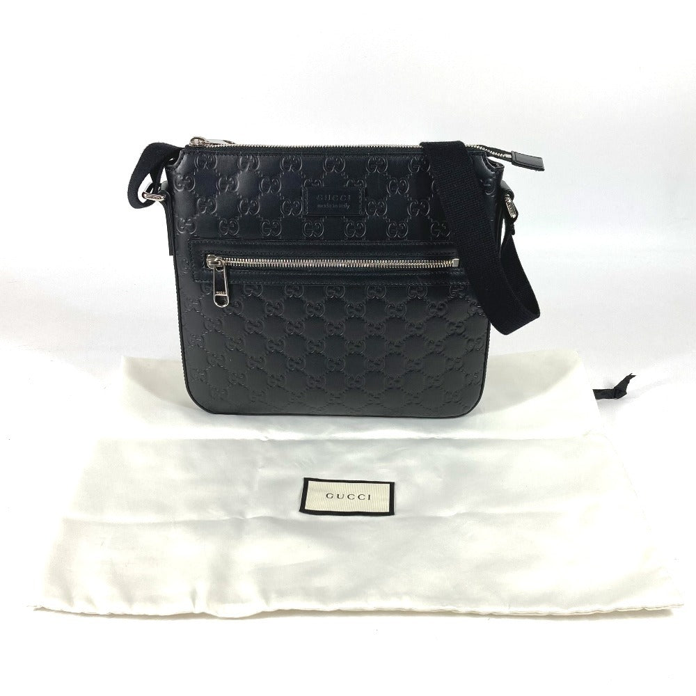 GUCCI 406410 GG Embossed Guccissima Logo Bag Crossbody Pouch Shoulder Bag Shima Leather Unisex Black