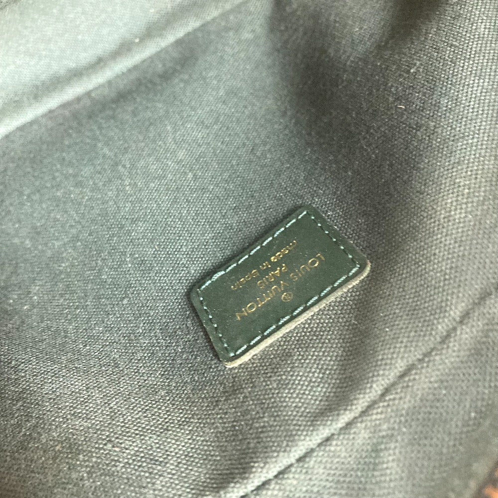 LOUIS VUITTON M30814 タイガ カルガ セカンドバッグ クラッチバッグ カバン ストラップ付き ポーチ タイガレザー ユニセックス エピセア グリーン