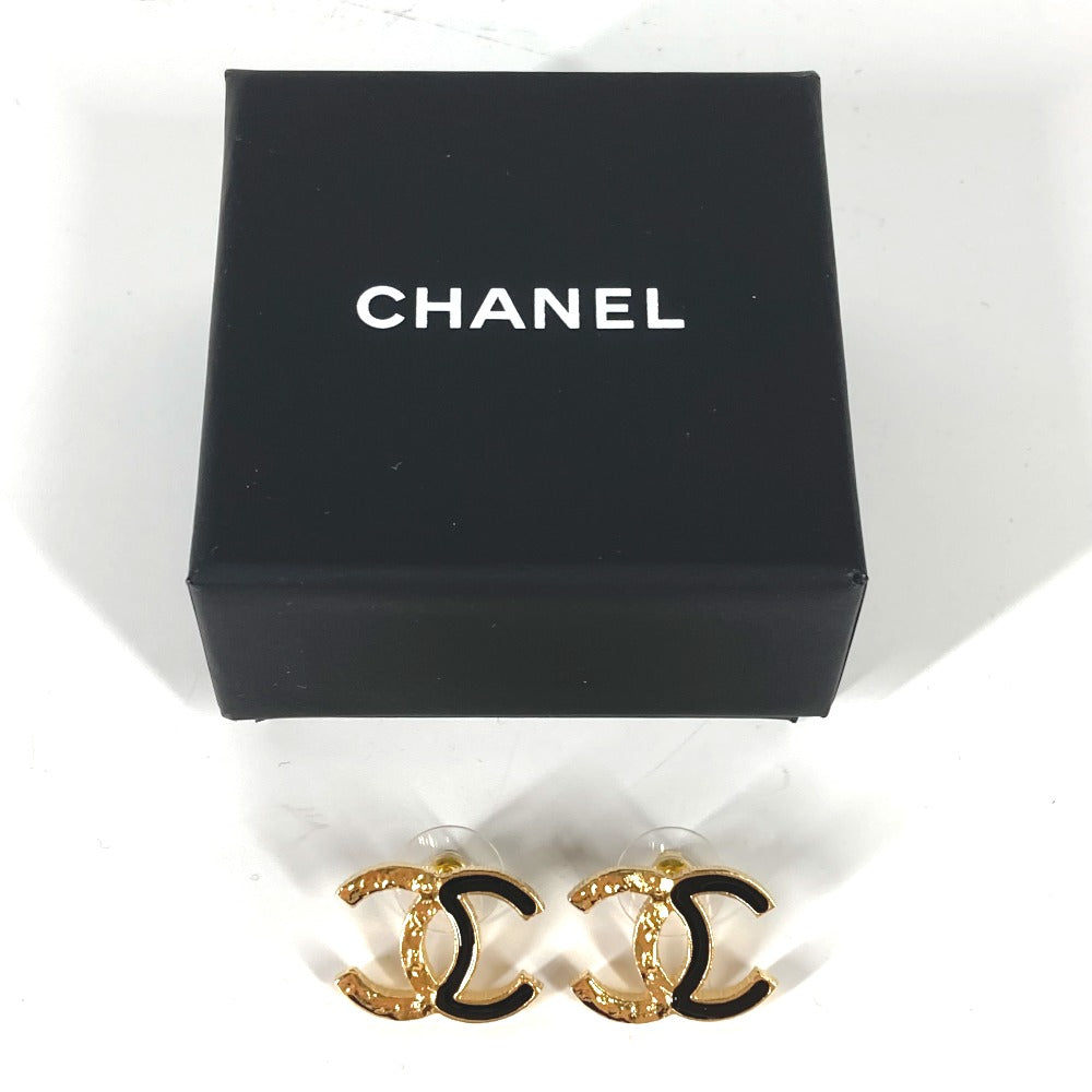 CHANEL 24C CC ココマーク アクセサリー ピアス メタル レディース ゴールド
