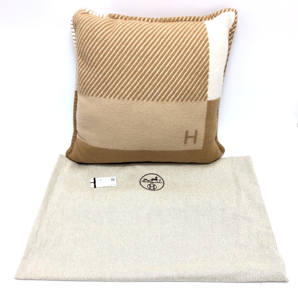 HERMES H103423M Cushion "H Riviera" - Miscellaneous Goods, Interior Accessories, Wool/Cashmere Cushion, Women's, Sable Beige
