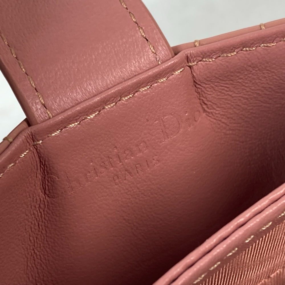 Dior カナージュ ロゴチャーム レディディオール 名刺入れ パスケース アコーディオン エナメル カードケース パテントレザー レディース - brandshop-reference