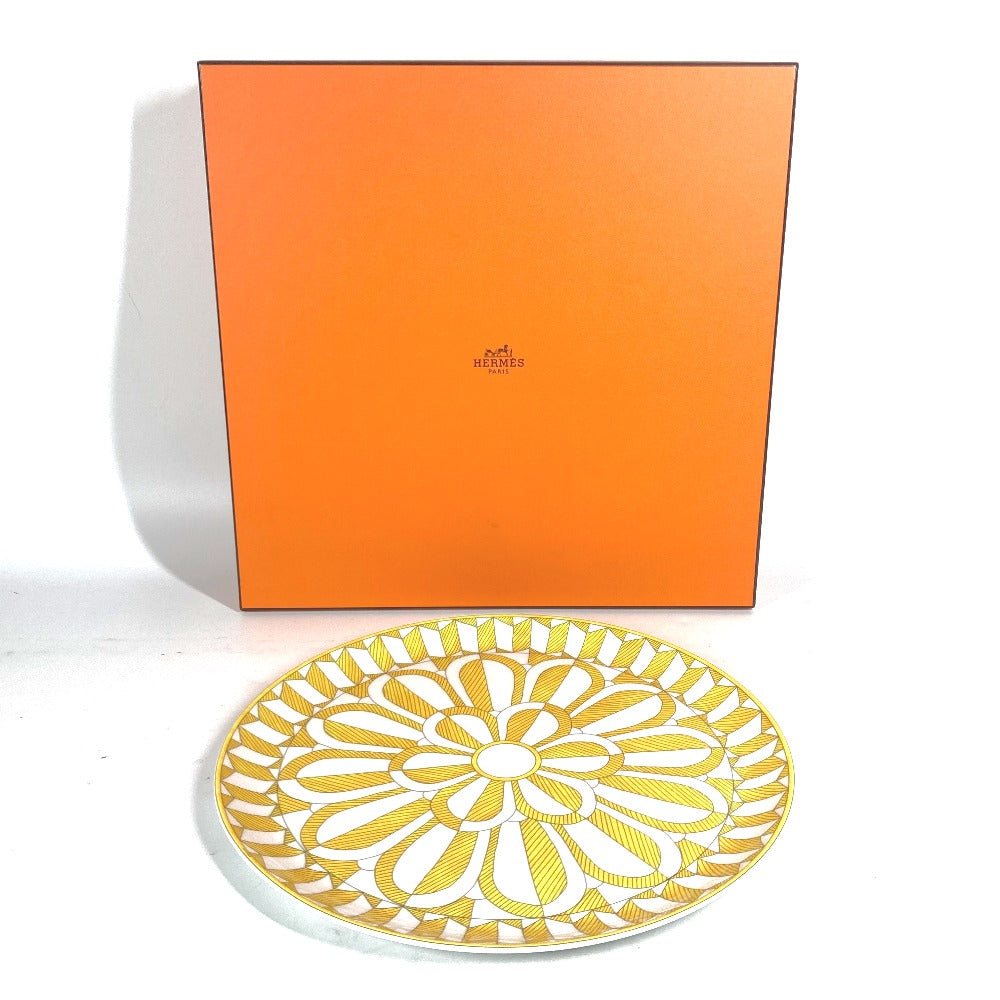 HERMES プレート 食器 32cm タルトプラッター 〈ソレイユ・ドゥ・エルメス〉 皿 タルトプレート お皿 陶器 レディース イエロー - brandshop-reference