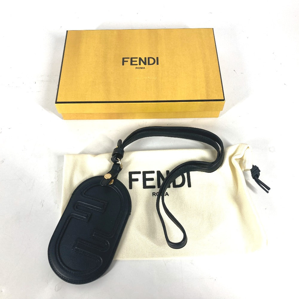 FENDI バッグチャーム FF ロゴ 名刺入れ パスケース カードケース レザー ユニセックス ブラック - brandshop-reference