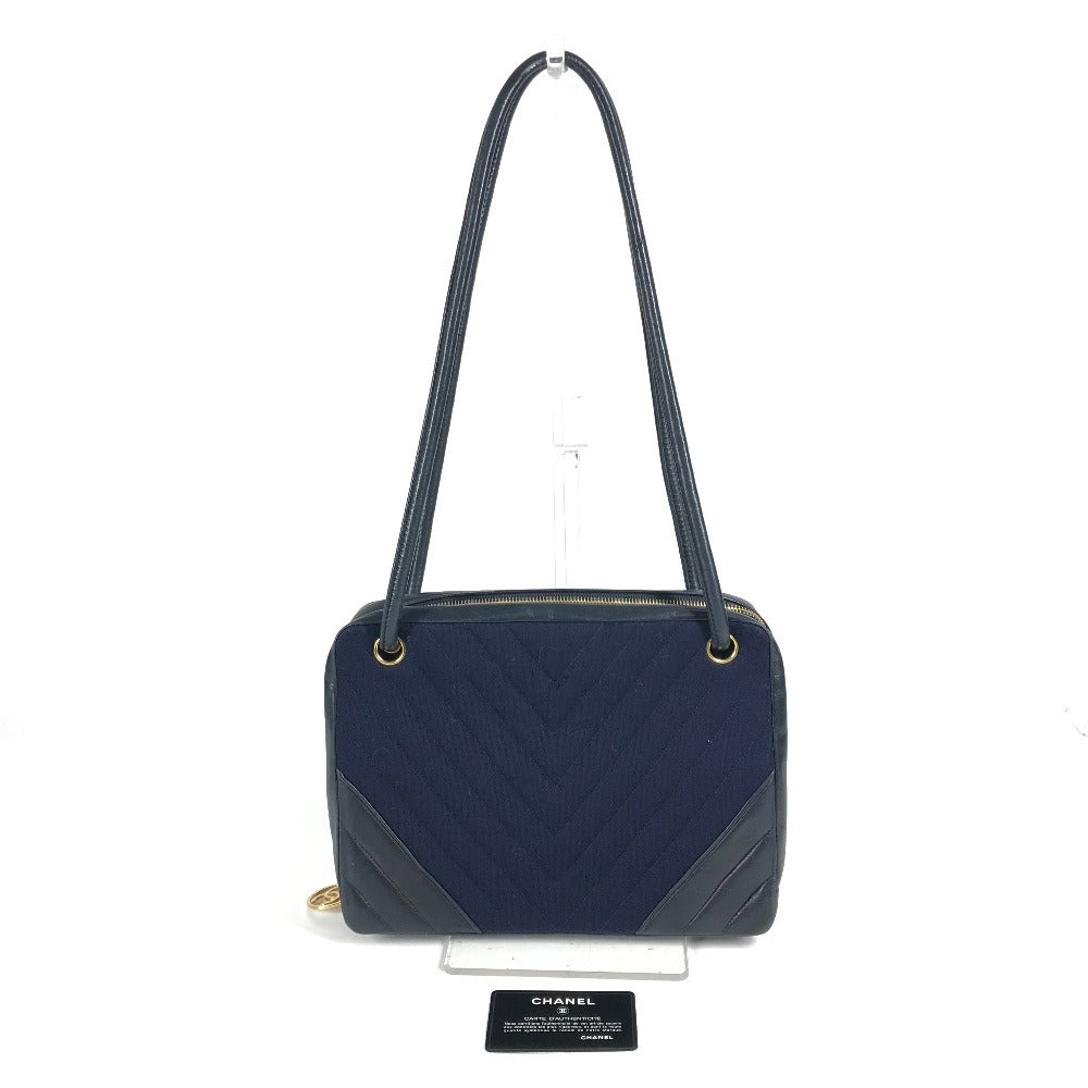 CHANEL Vintage Quilted Shoulder Bag in Navy Jersey