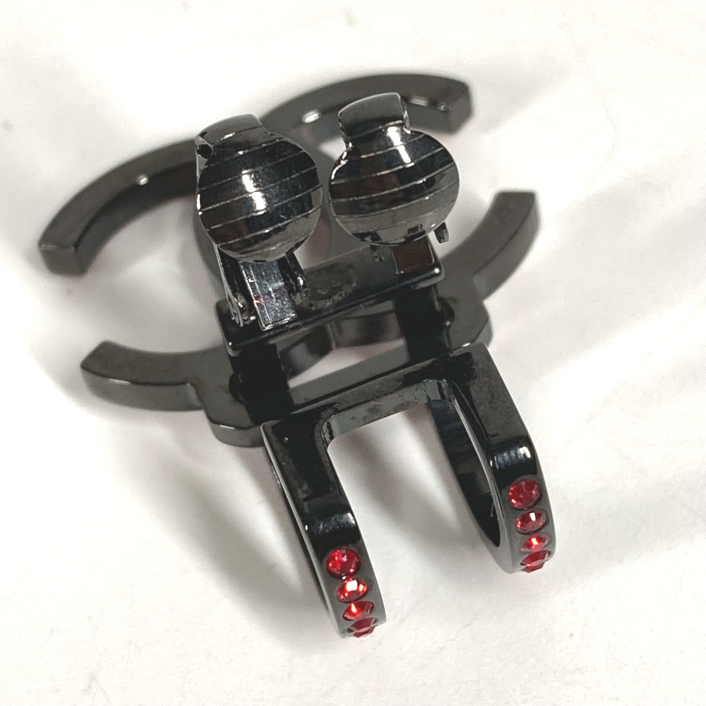 CHANEL B17S クリスタル ココマーク スイング ラインストーン 片方 片耳 CC ココマーク ロゴ イヤリング メタル レディース レッド