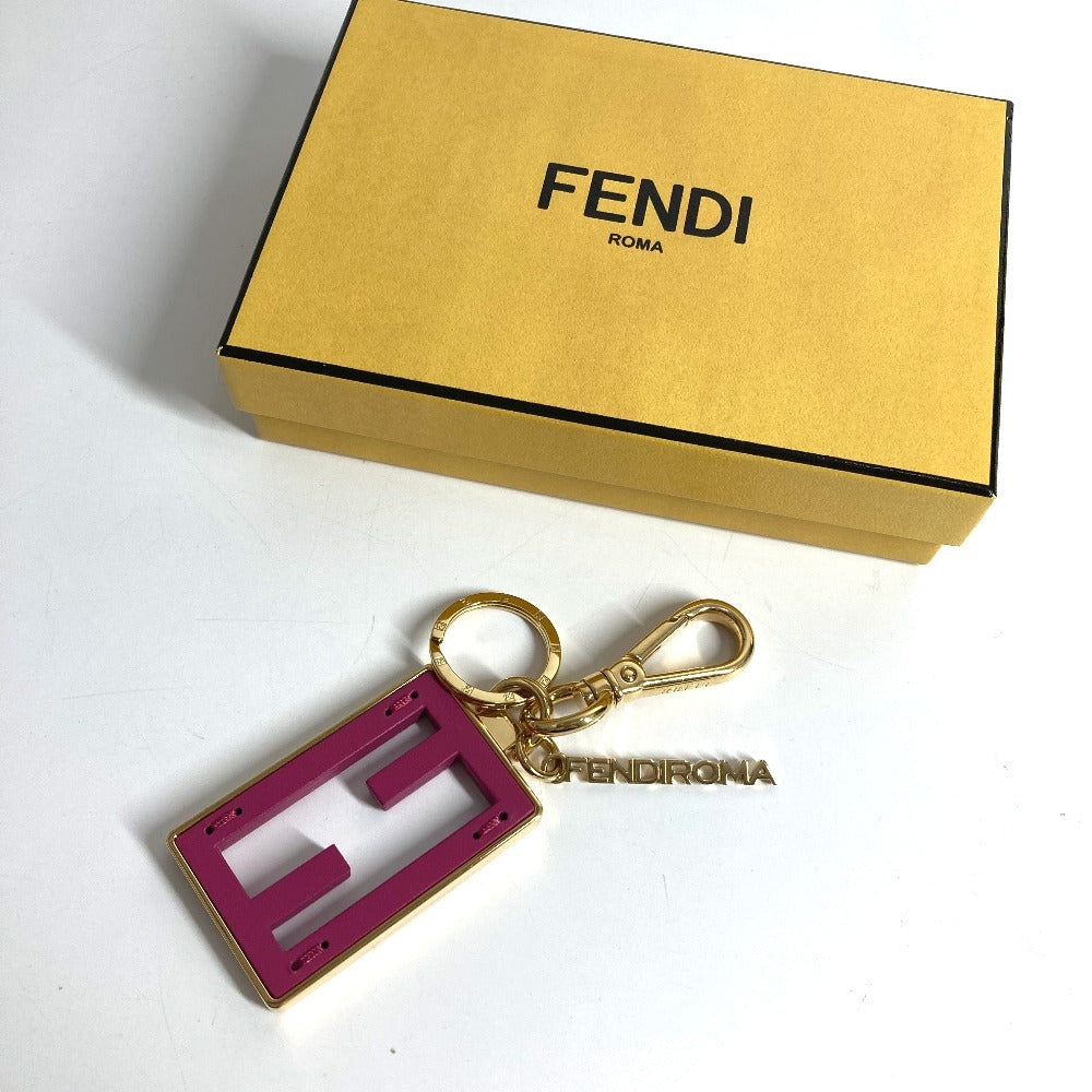 FENDI 7AS229 BAGUETTE バゲット ロゴ バッグチャーム キーホルダー メタル ユニセックス ピンクパープル系