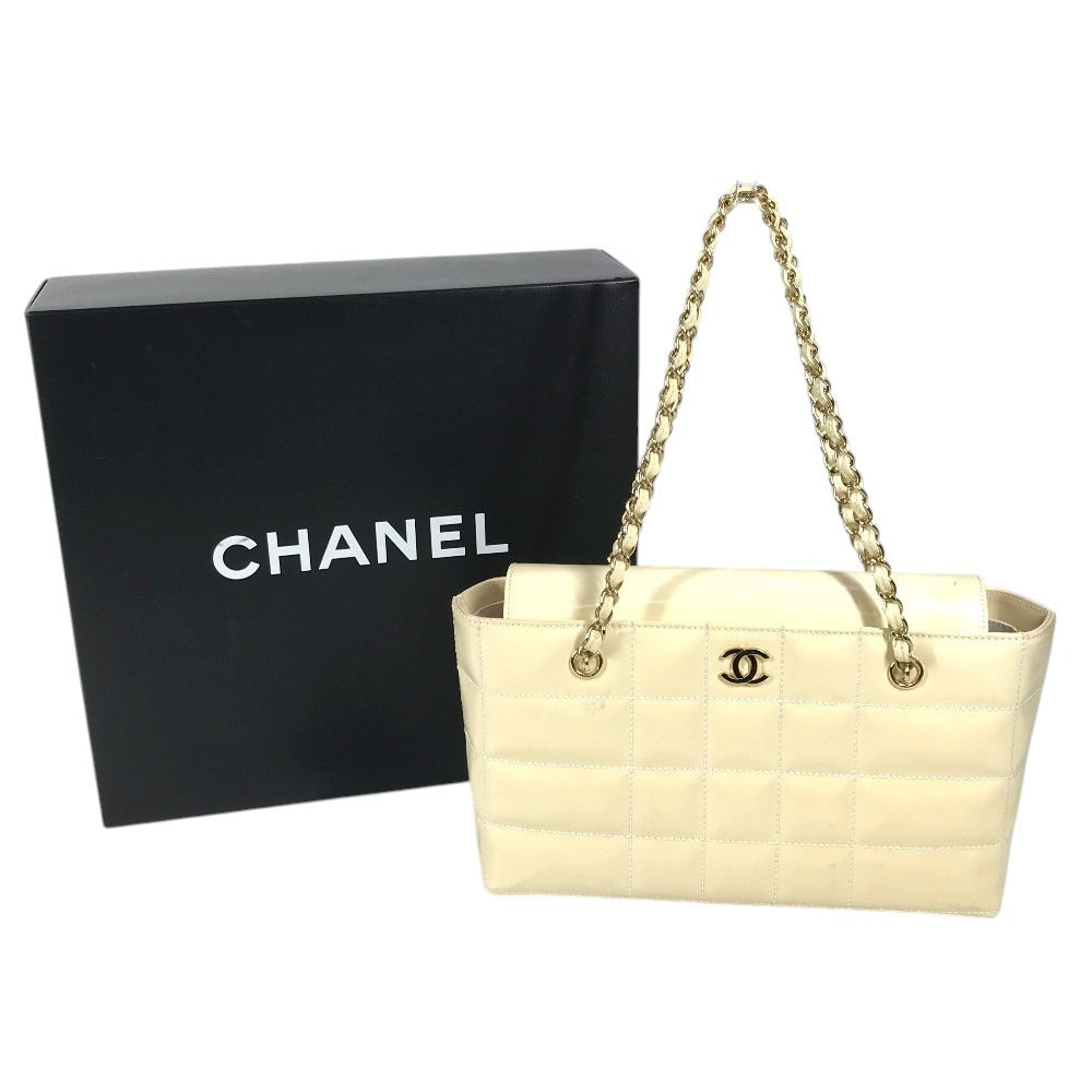 CHANEL CC ココマーク ロゴ チョコバー カバン Wチェーンバッグ チェーンバッグ 肩掛け ショルダーバッグ エナメル ユニセックス ホワイト