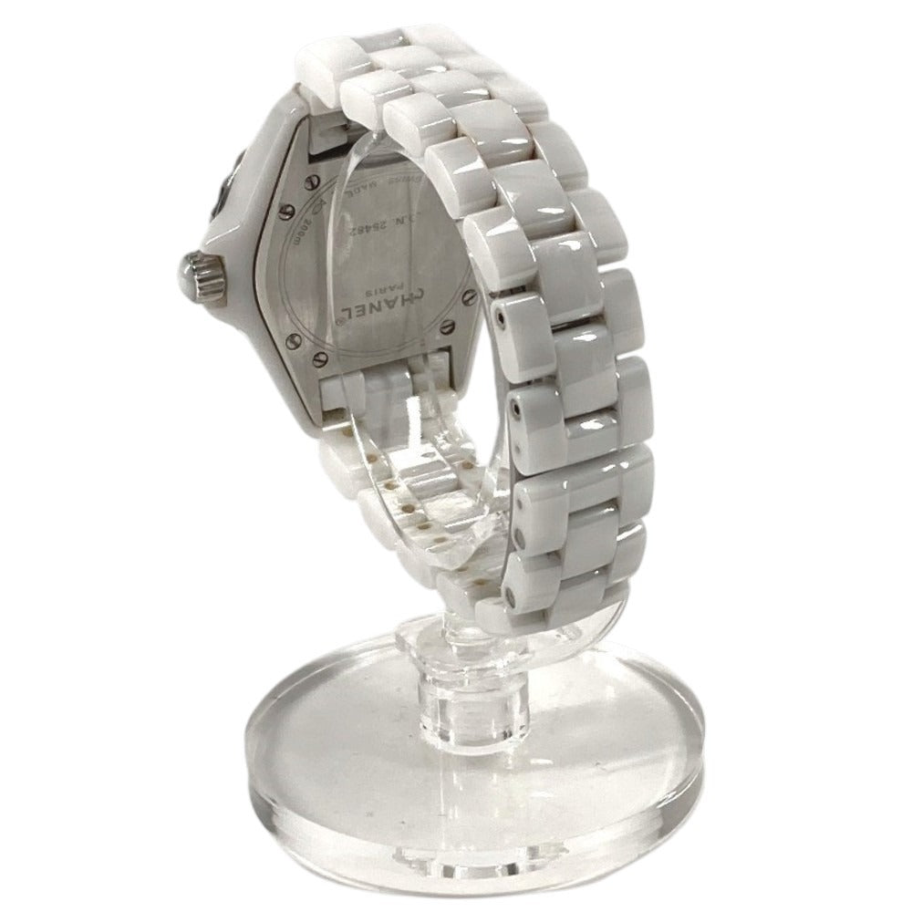 CHANEL J12 12Pダイヤ ダイヤモンド クォーツ ウォッチ ラウンドフェイス 33MM 腕時計 セラミック レディース ホワイト