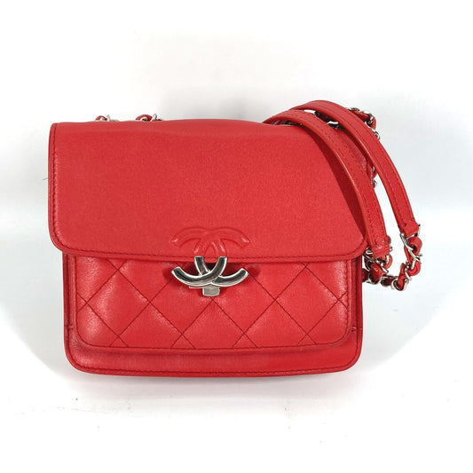 CHANEL Wチェーン ダブル CC ココマーク マトラッセ キルティング チェーンバッグ カバン 斜め掛け ショルダーバッグ レザー レディース レッド