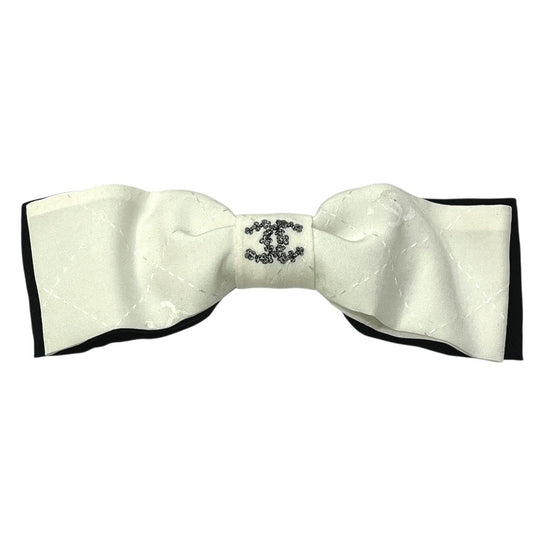 CHANEL 25P CC Coco Mark Logo Ribbon Two-Tone Hair Accessory Hair Clip Barrette Silk Women's White
