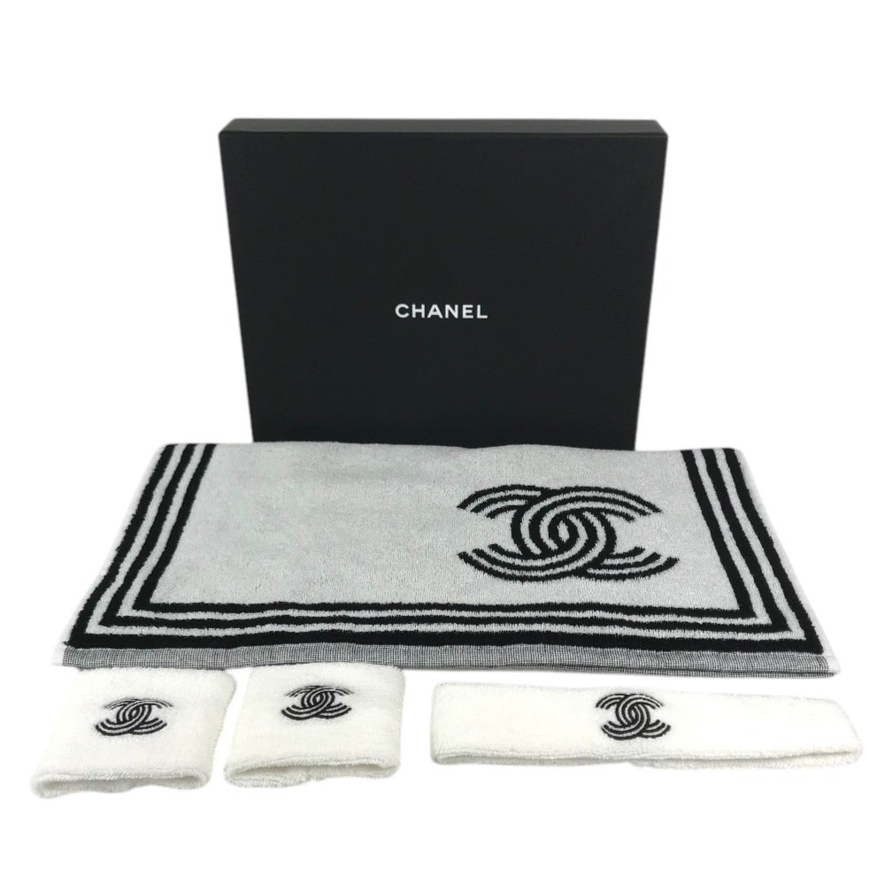 CHANEL AA9752 Sports Logo 24C Hairband, Wristband, and Towel 4-Piece Set Headband, hair accessory, bath towel hair band cotton White/Black Used