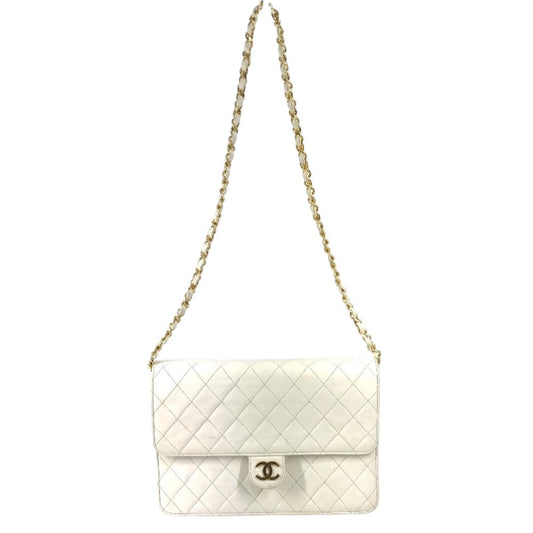 CHANEL ヴィンテージ チェーンバッグ CC ココマーク ロゴ キルティング マトラッセ カバン 肩掛け フラップ ショルダーバッグ レザー レディース ホワイト