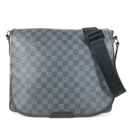 LOUIS VUITTON N58029 Damier Graphite Daniel MM Daniel MM Bag Messenger Bag Flap Shoulder Bag Damier Graphite Canvas Unisex Black