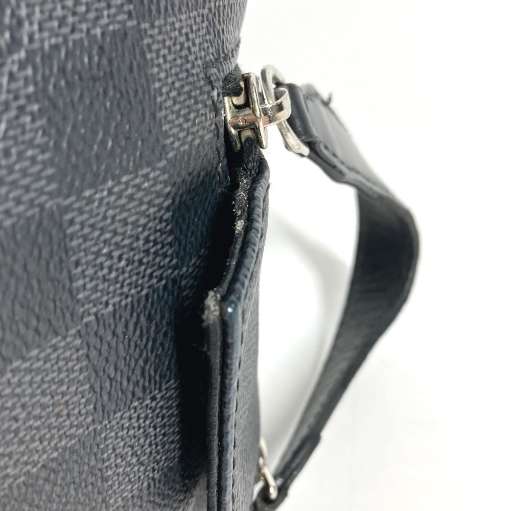 LOUIS VUITTON N40127 Damier Graphite Dopp Kit Dopp Kit Bag Pouch Clutch Bag Cluch Bag DamierGraphiteCanvas Black Used