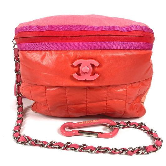CHANEL AS0431 チェーン カラビナ付き CC ココマーク ロゴ バイカラー カバン ベルトバッグ ウエストバッグ ウエストポーチ ボディバッグ ナイロン レディース ピンク