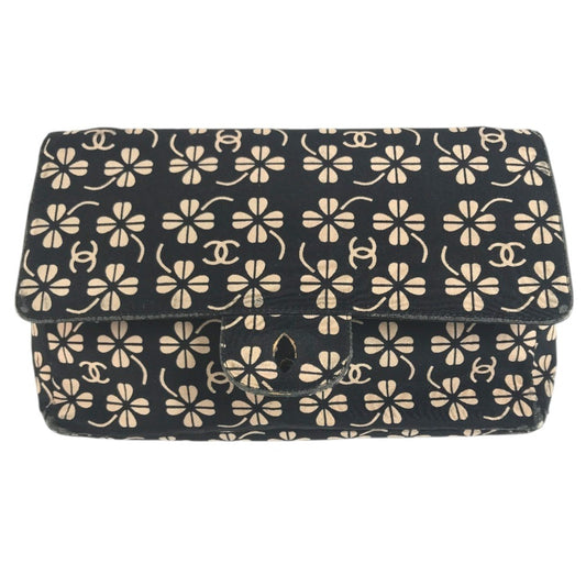 CHANEL Translated ants Clover CC logo CC Mark bag flap Shoulder Bag cotton Black Used