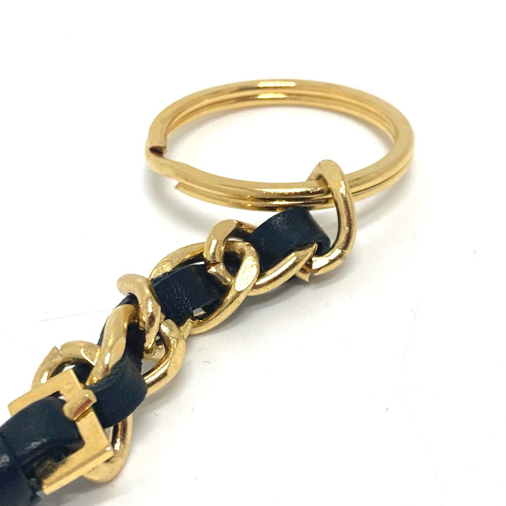 CHANEL 94P 三角プレート チャーム キーリング アクセサリー 小物 キーリング メタル レディース ゴールド金具 - brandshop-reference