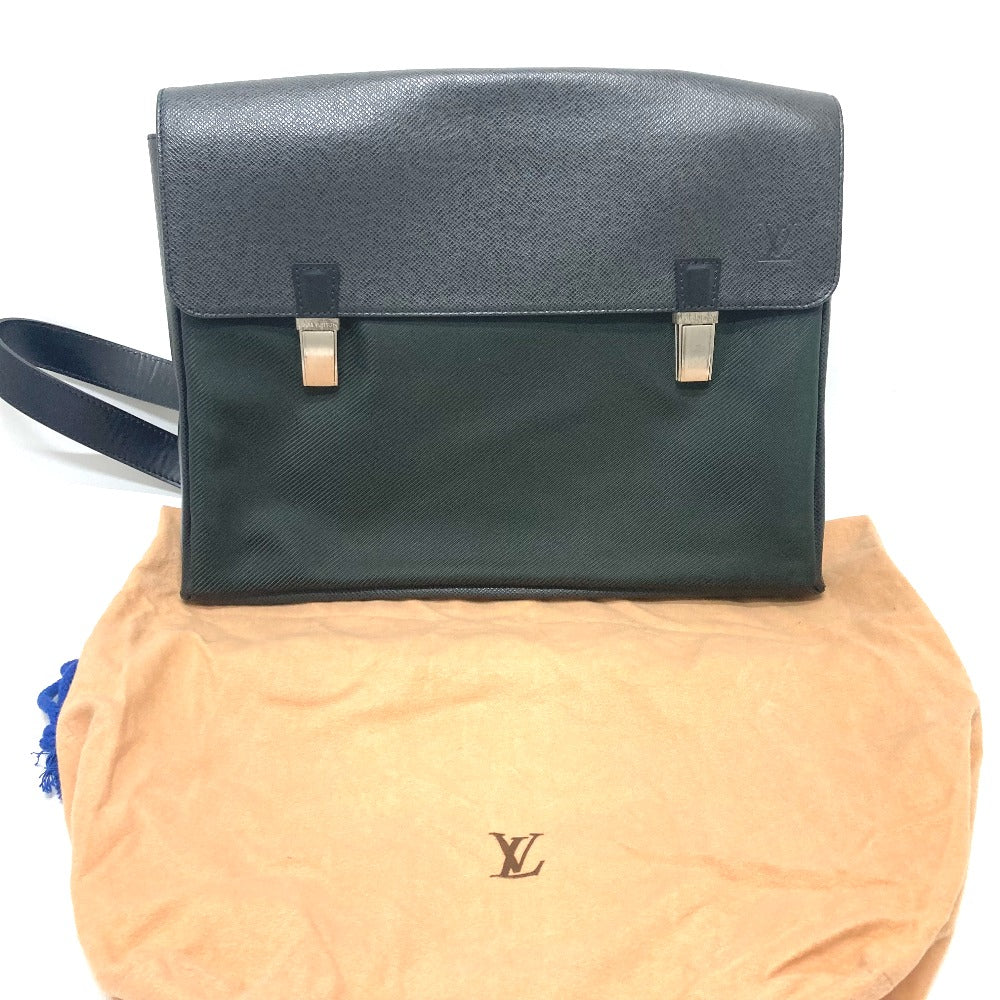 LOUIS VUITTON M30882 Taiga Saratov GM Shoulder Bag, Taiga Leather, Women's, Ardoise