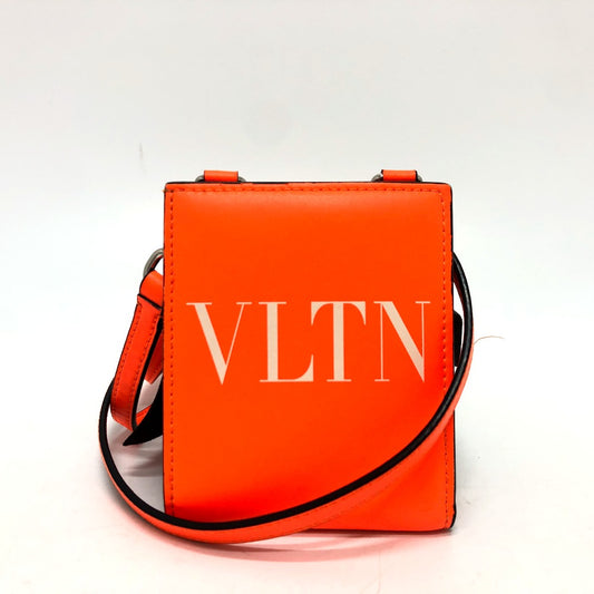 VALENTINO VLTN ロゴ ネックストラップ ウォレット ウォレット 折りたたみ財布 2つ折り財布 レザー レディース オレンジ - brandshop-reference