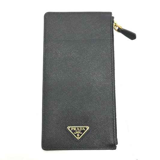 PRADA 1MB025 トライアングルプレート ドキュメントホルダー フラグメントケース カードケース フラット 長財布 サフィアーノレザ- レディース ブラック
