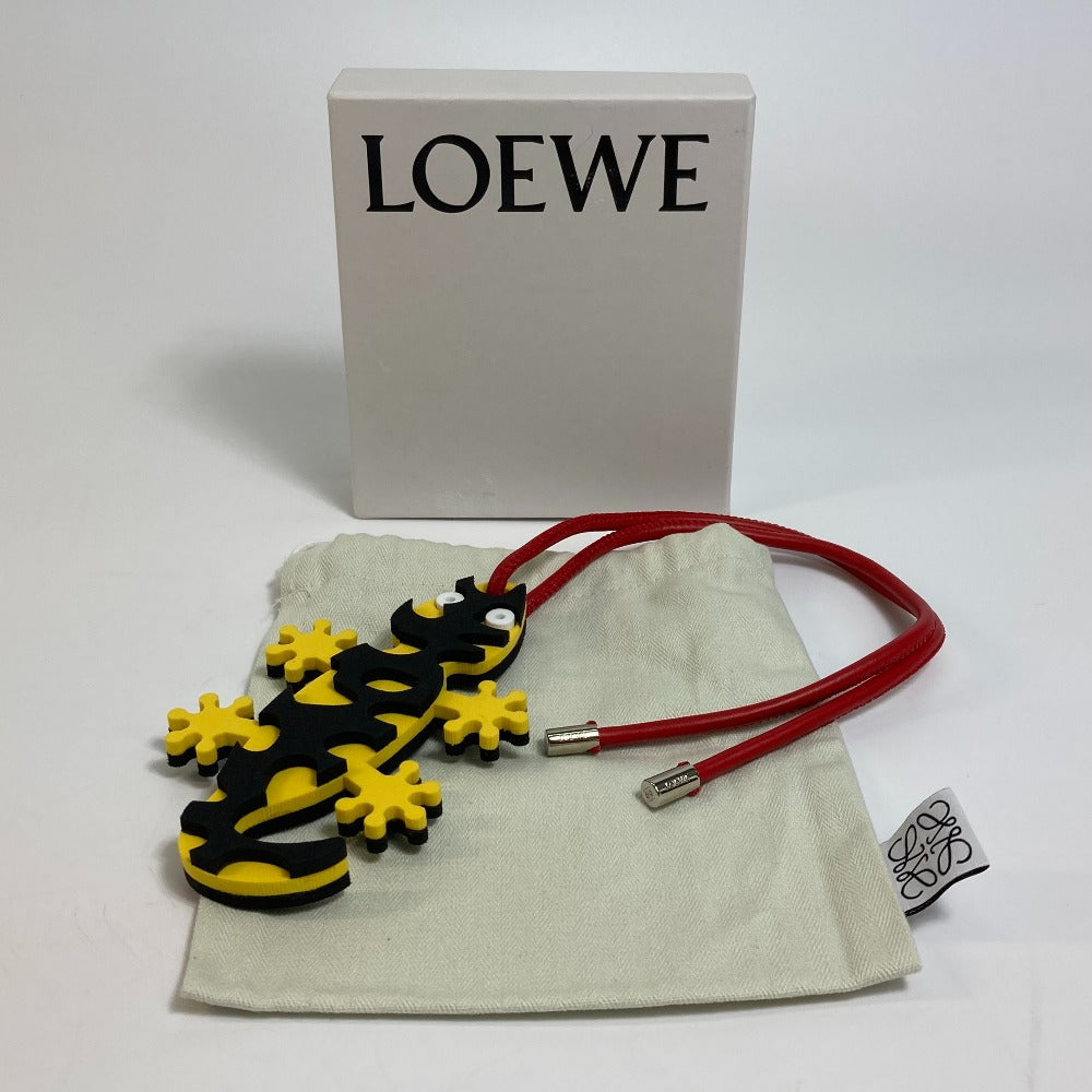 LOEWE トカゲモチーフ サラマンダー ストラップ チャーム レザー レディース - brandshop-reference