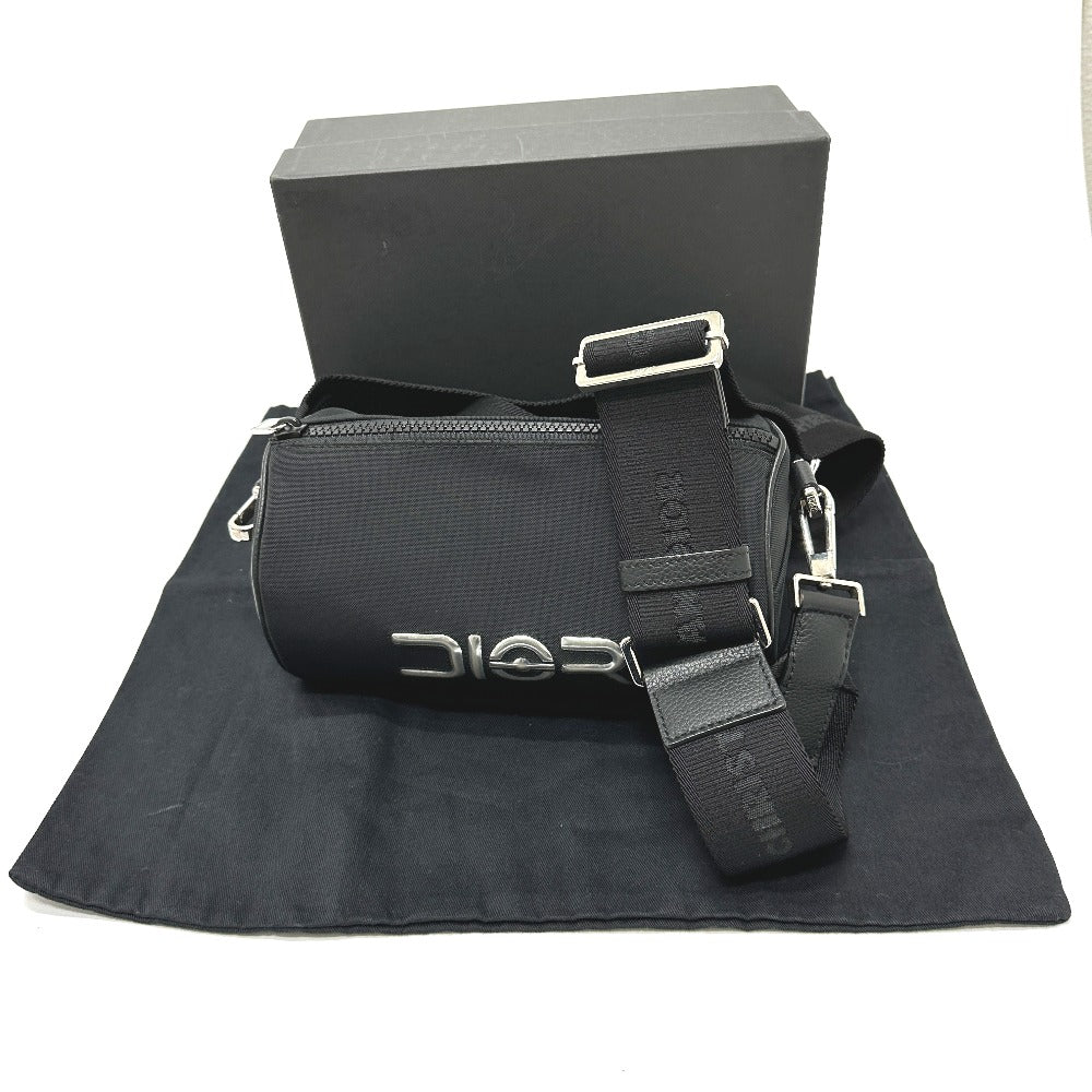Dior 空山基コラボ ローラーバッグ 斜め掛け ショルダーバッグ レザー/ナイロン メンズ - brandshop-reference
