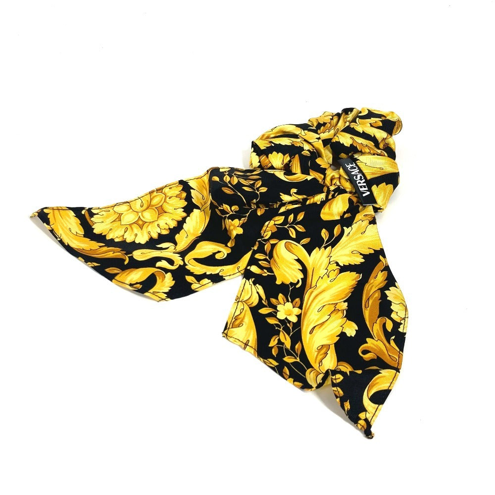 VERSACE グレカ ロゴ ヘアゴム ヘアアクセサリー バイカラー シュシュ シルク レディース イエロー - brandshop-reference