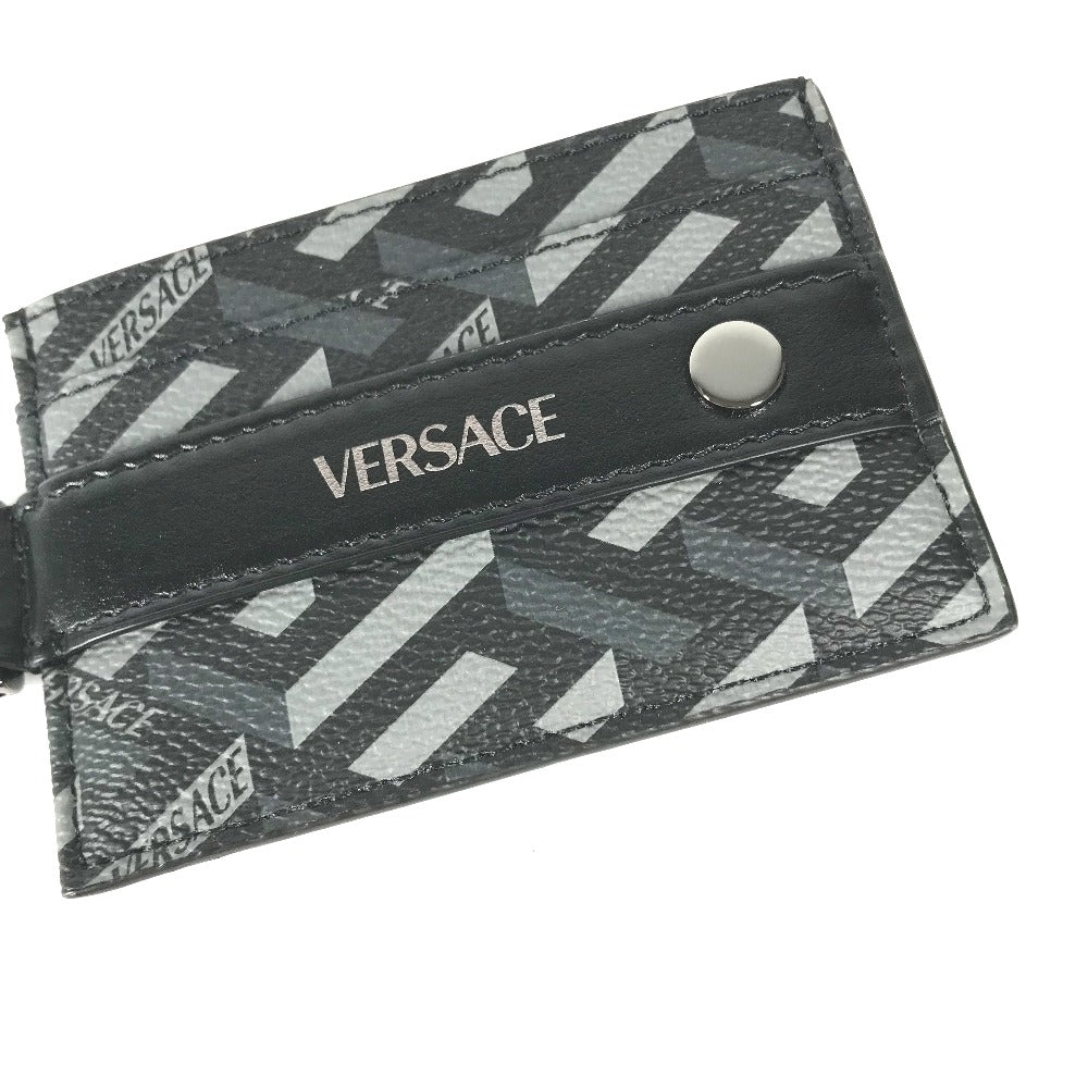 VERSACE Dリング付き ロゴ 名刺入れ パスケース カードケース レザー メンズ ブラック